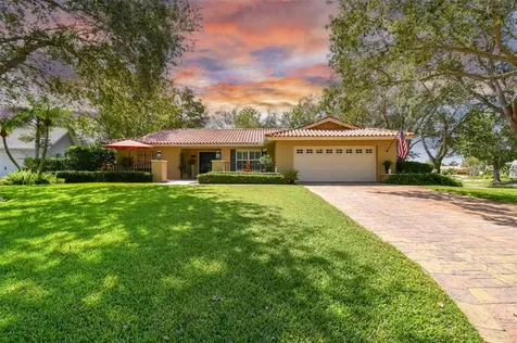 7221 18th Street NE St Petersburg FL 33702
