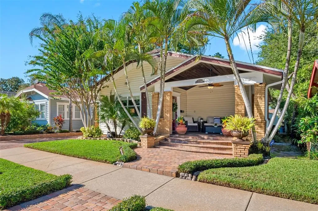 1020 E Hamilton Avenue Tampa FL 33604