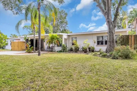 6310 21st Avenue N St Petersburg FL 33710