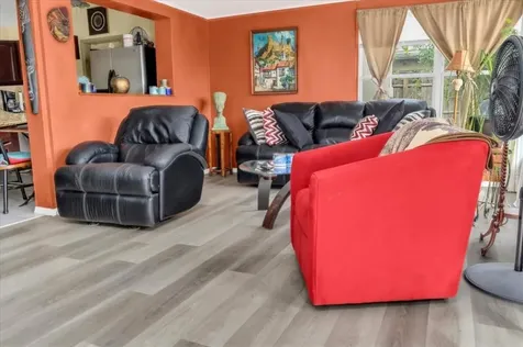 6310 21st Avenue N St Petersburg FL 33710
