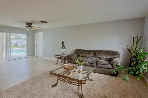 6101 27th Street S St Petersburg FL 33712