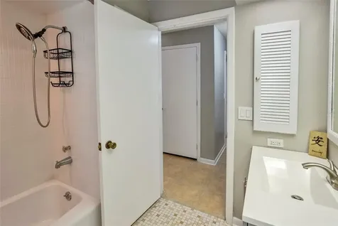 6101 27th Street S St Petersburg FL 33712