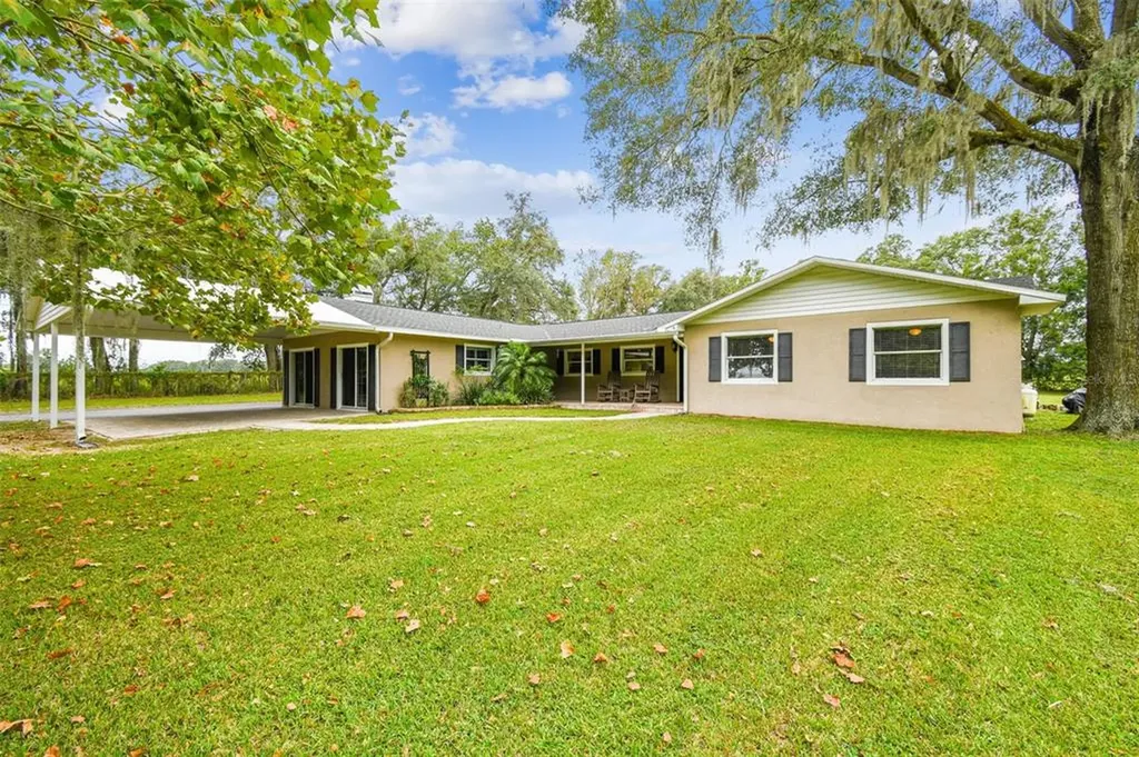 12045 Elkins Road Dade City FL 33525