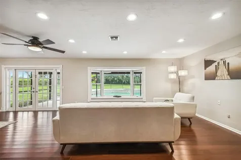 12045 Elkins Road Dade City FL 33525