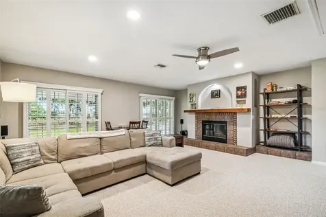 12045 Elkins Road Dade City FL 33525