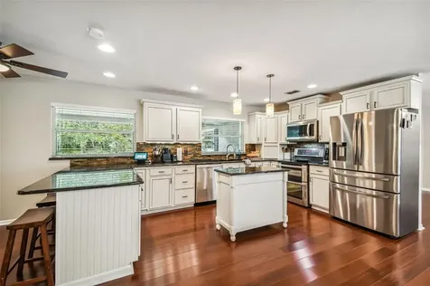 12045 Elkins Road Dade City FL 33525