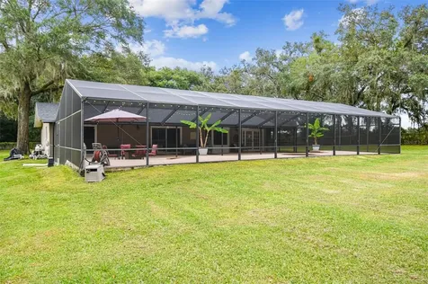 12045 Elkins Road Dade City FL 33525