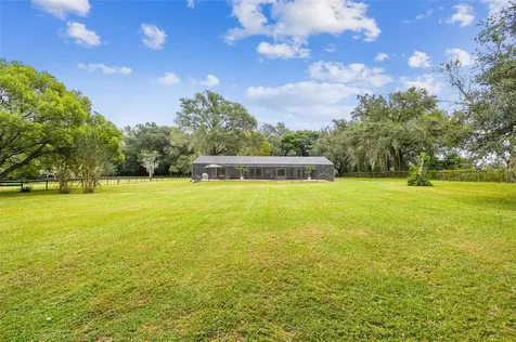 12045 Elkins Road Dade City FL 33525