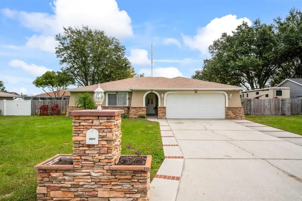 4624 Canterbury Drive Land O Lakes FL 34639