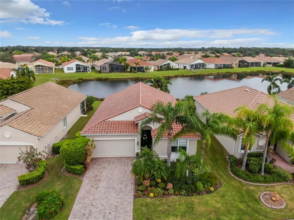 6685 41st Street Circle E Sarasota FL 34243