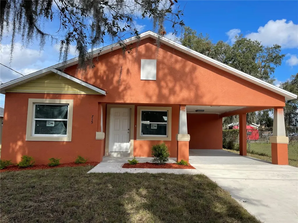 715 Emma Street Lakeland FL 33815