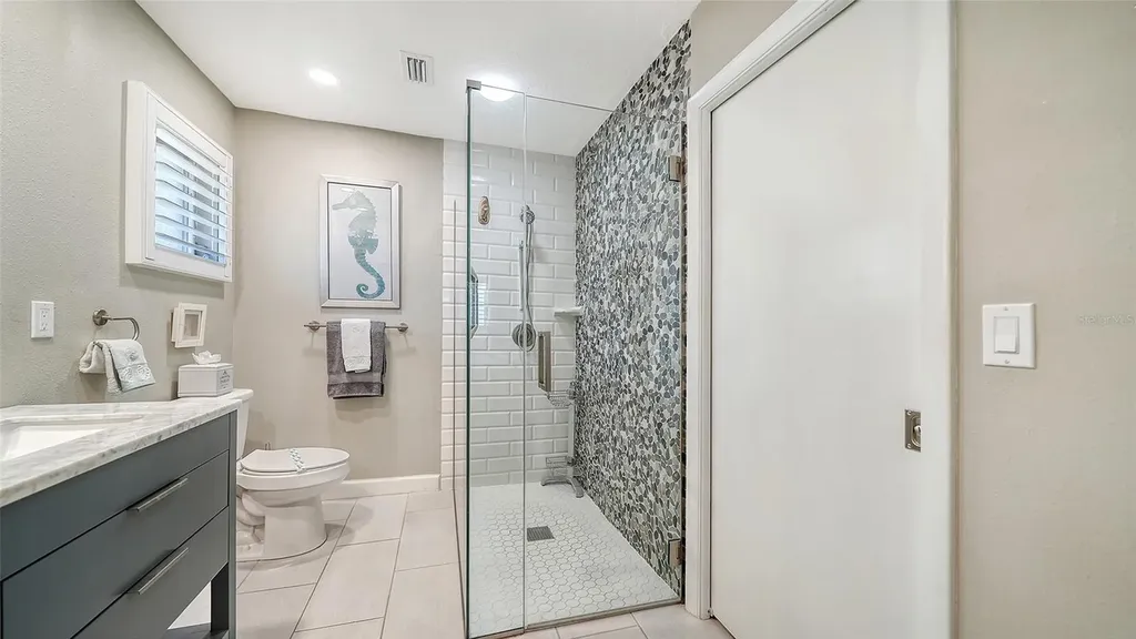 6758 S Lockwood Ridge Road Sarasota FL 34231