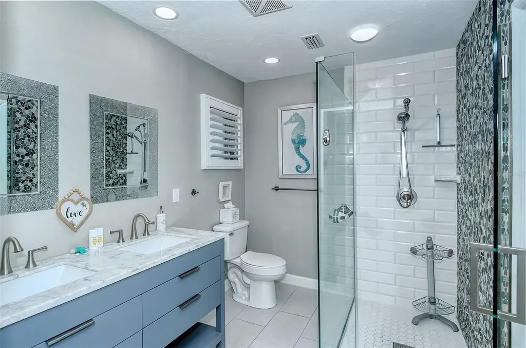 6758 S Lockwood Ridge Road Sarasota FL 34231