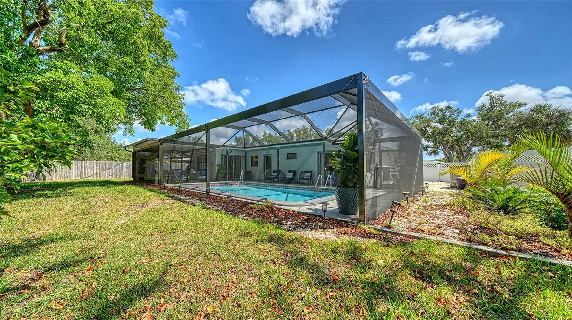 6758 S Lockwood Ridge Road Sarasota FL 34231
