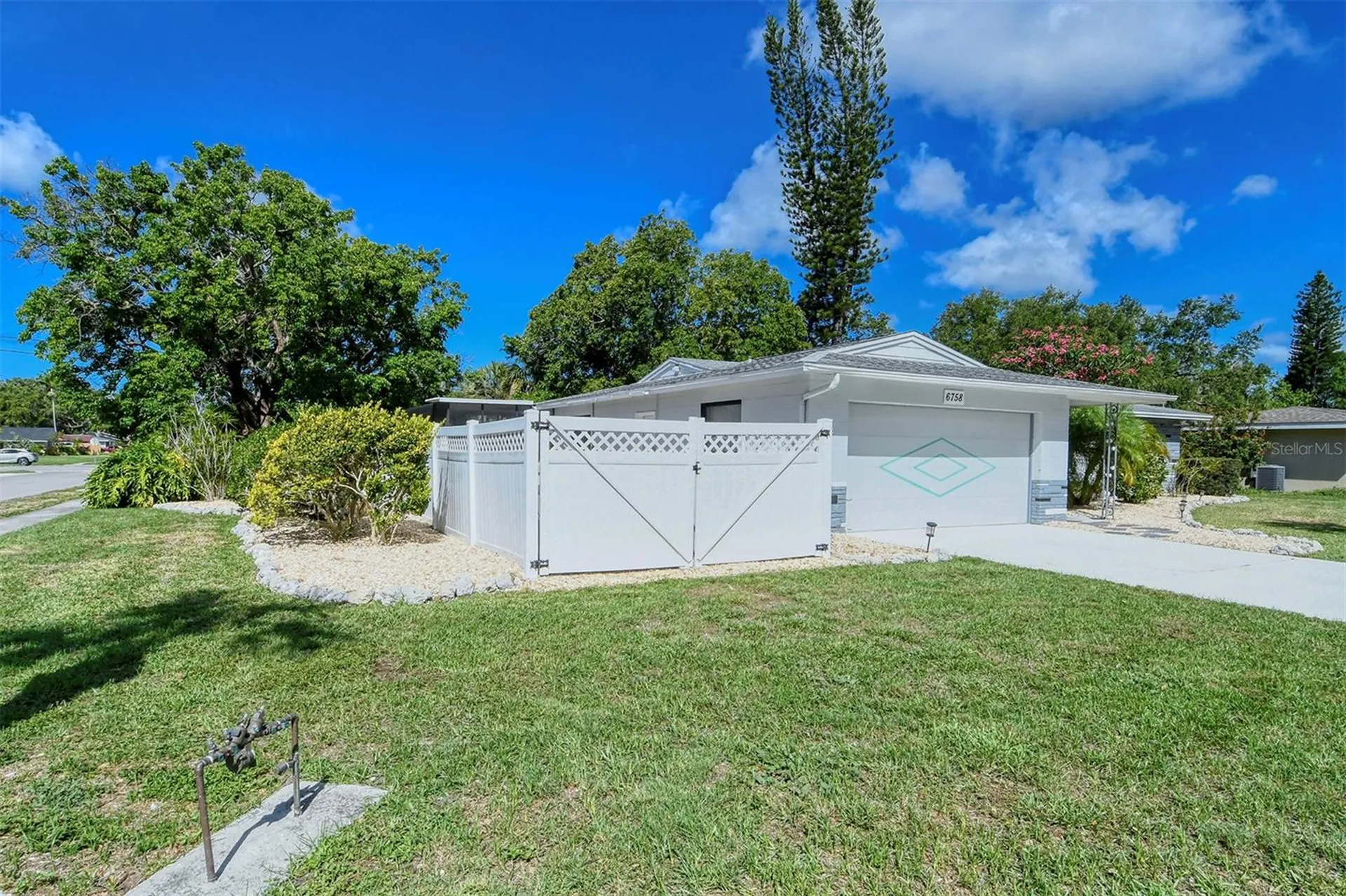 6758 S Lockwood Ridge Road Sarasota FL 34231