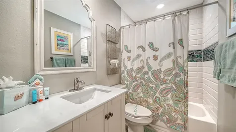 6758 S Lockwood Ridge Road Sarasota FL 34231
