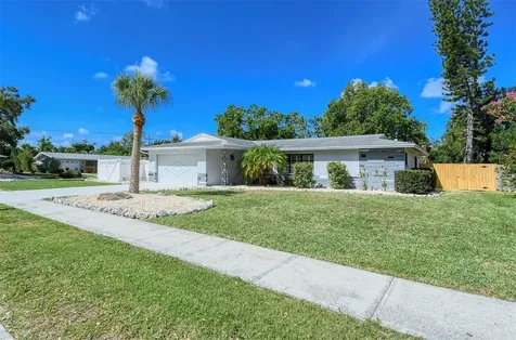 6758 S Lockwood Ridge Road Sarasota FL 34231