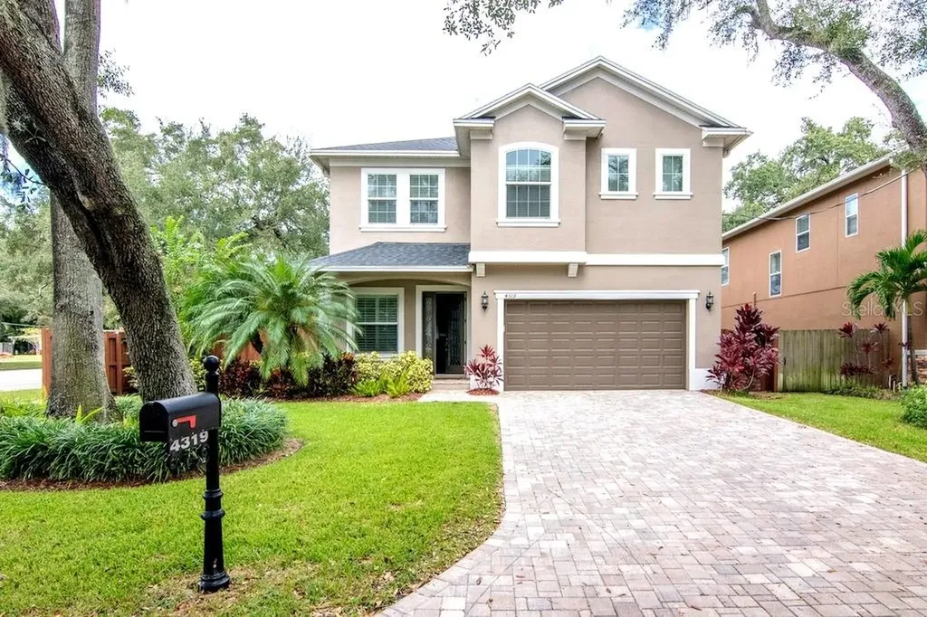 4319 W Tacon Street Tampa FL 33629