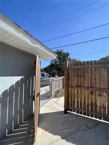 1100 Beverly Avenue Largo FL 33770