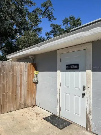1100 Beverly Avenue Largo FL 33770