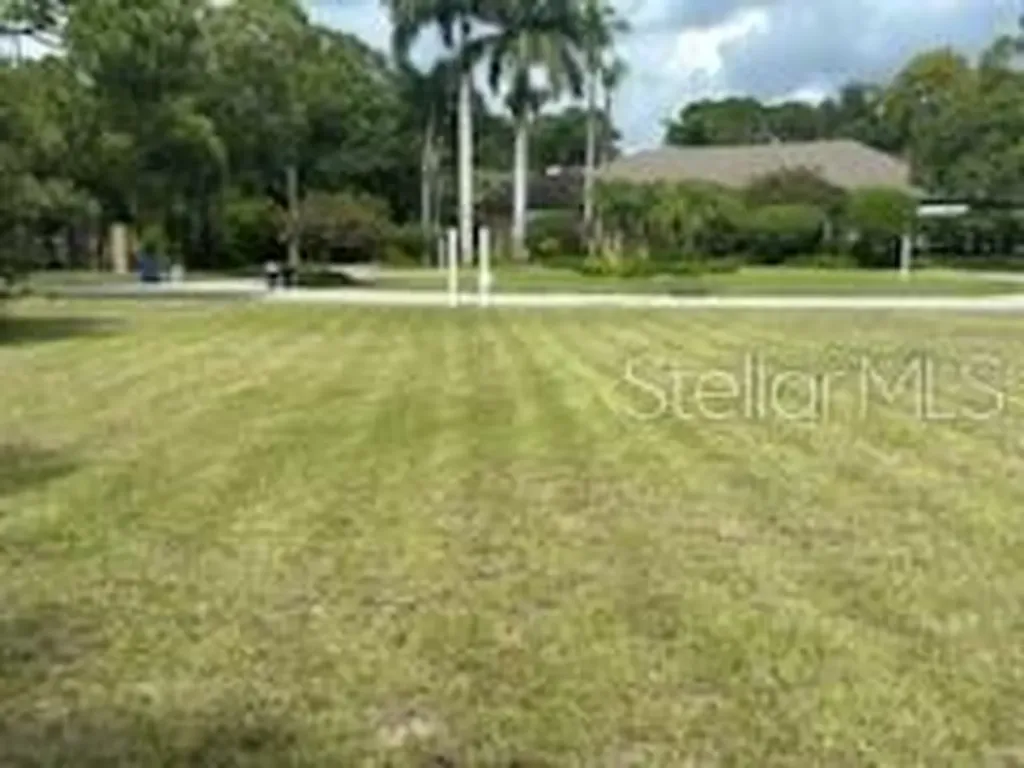 3910 Dunn Drive Sarasota FL 34233