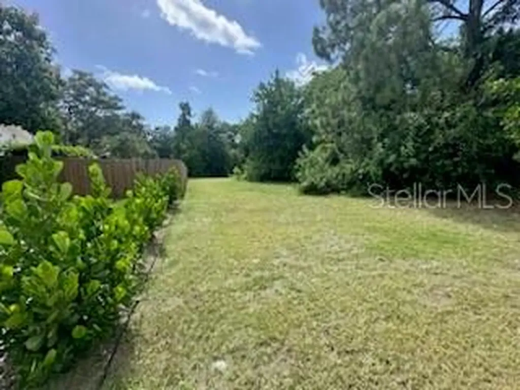 3910 Dunn Drive Sarasota FL 34233