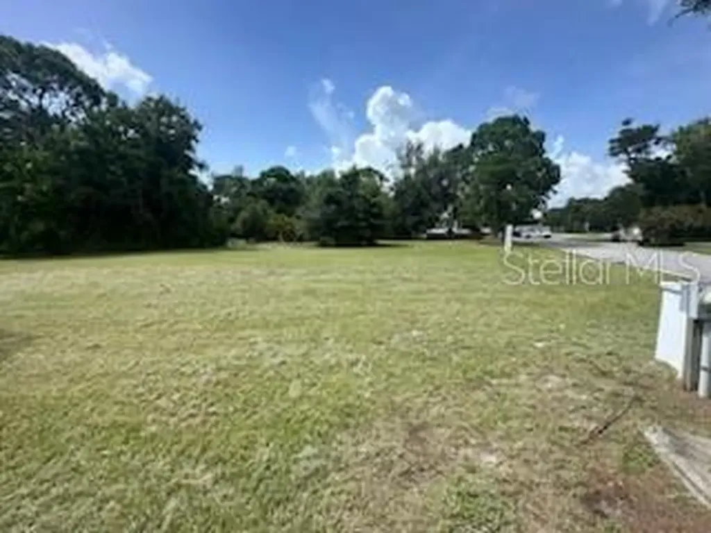 3910 Dunn Drive Sarasota FL 34233