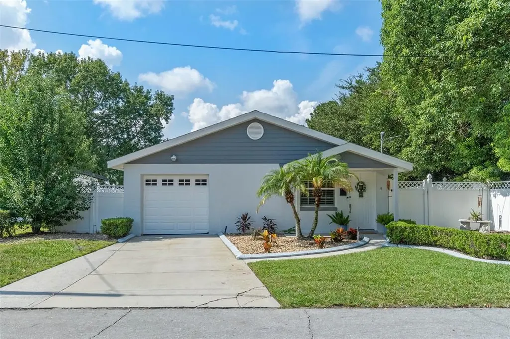 16 E Vining Street Winter Garden FL 34787