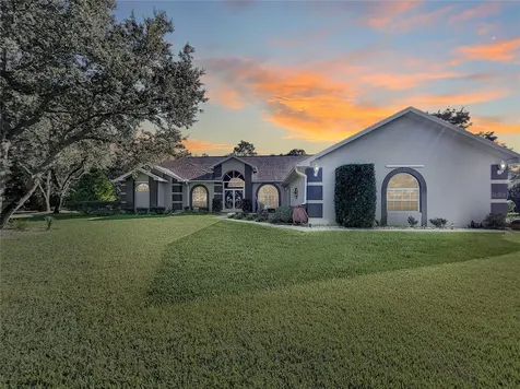 1 Cyclamen Court E Homosassa FL 34446