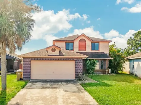 104 Sandalwood Drive Kissimmee FL 34743