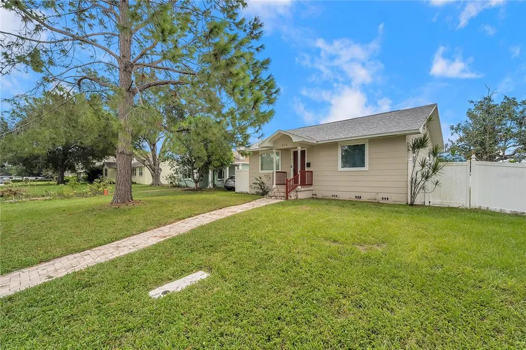 4158 8th Avenue N St Petersburg FL 33713