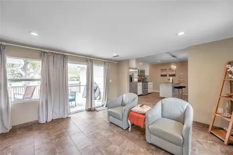 4158 8th Avenue N St Petersburg FL 33713