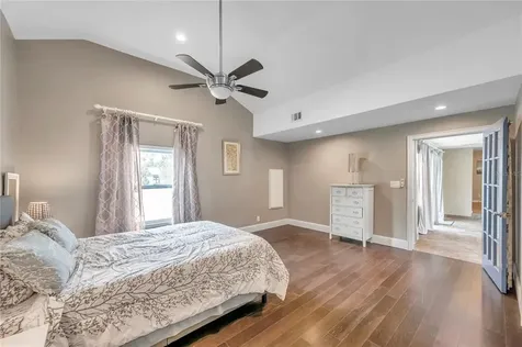 4158 8th Avenue N St Petersburg FL 33713