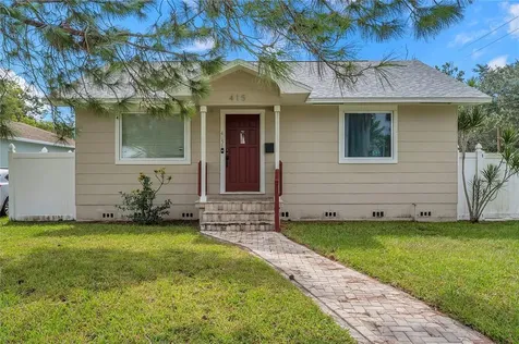 4158 8th Avenue N St Petersburg FL 33713