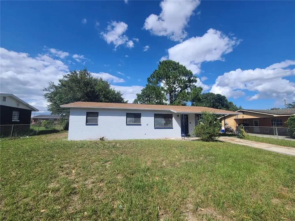2255 Lydia Street Lake Wales FL 33898
