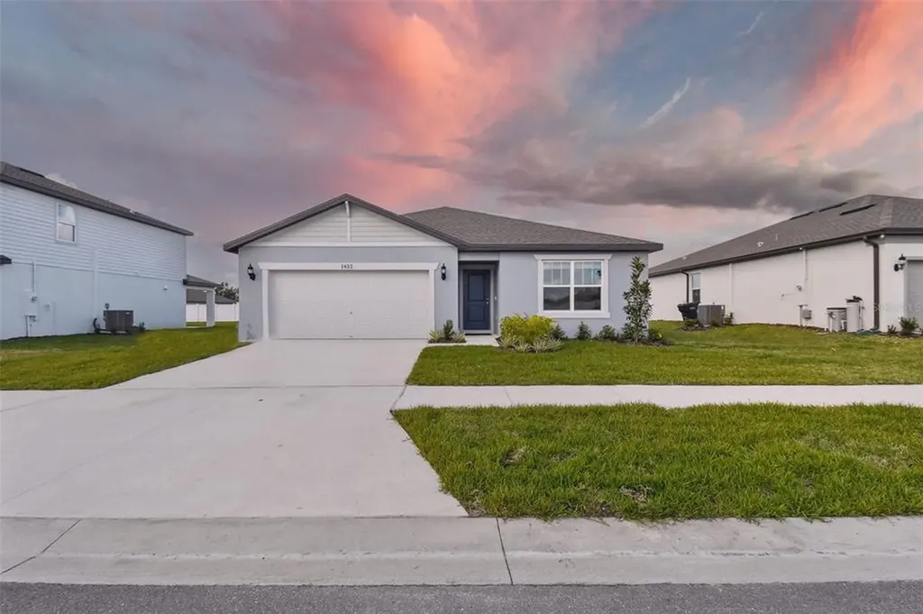1422 Da Vinci Way Winter Haven FL 33884