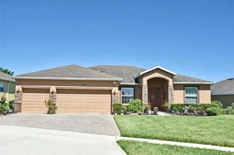 221 Franklin Court Winter Haven FL 33881