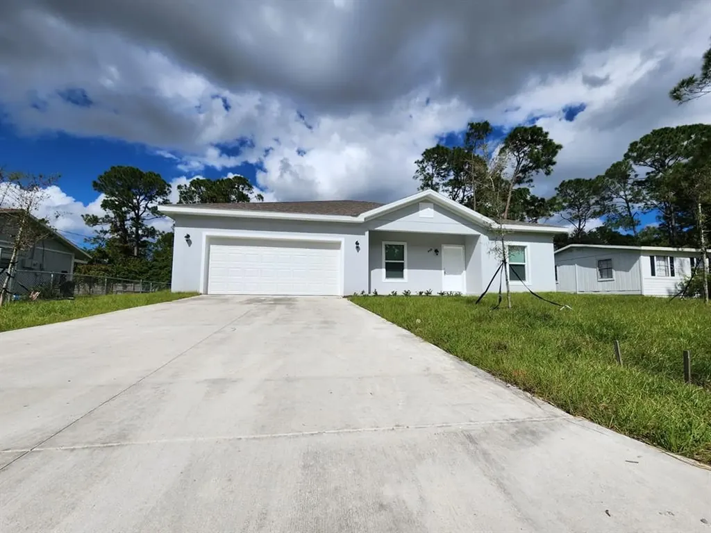 426 Treemont Avenue SW Palm Bay FL 32908