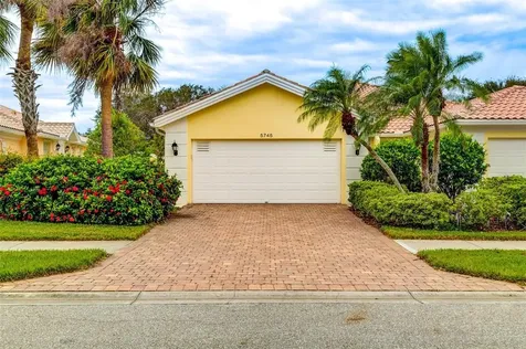 5745 Ivrea Drive Sarasota FL 34238