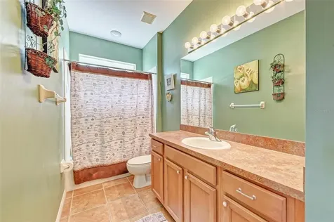 5220 Lakehurst Court Palmetto FL 34221