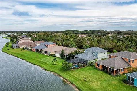 5220 Lakehurst Court Palmetto FL 34221