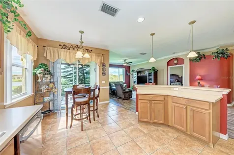 5220 Lakehurst Court Palmetto FL 34221