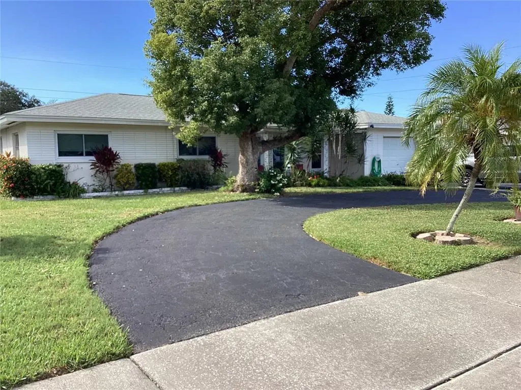 690 Keene Road Largo FL 33771