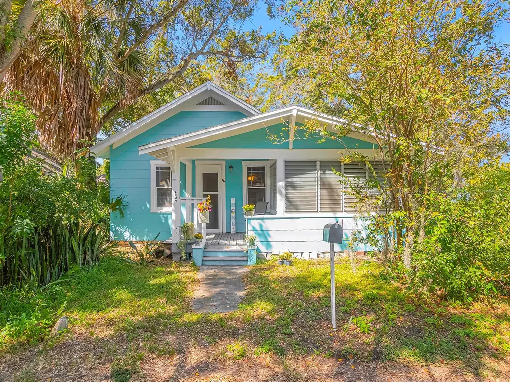 1829 York Street S Gulfport FL 33707