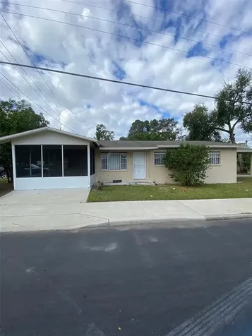 1334 Kettles Avenue Lakeland FL 33805