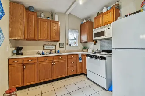 3305 56th Avenue N St Petersburg FL 33714
