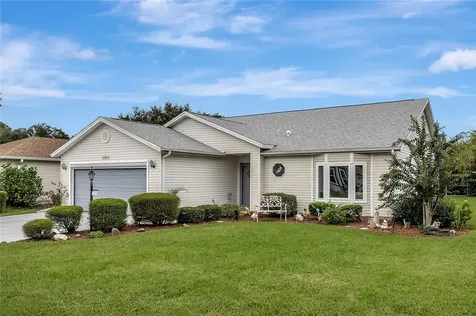 3931 Manor Oaks Court Leesburg FL 34748