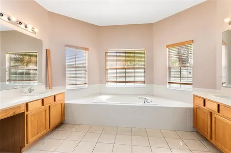 2863 Sweetspire Circle Kissimmee FL 34746