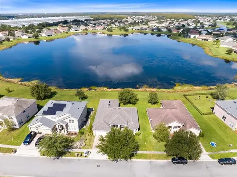 2863 Sweetspire Circle Kissimmee FL 34746