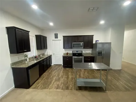 15404 Ivory Gull Lane Mascotte FL 34753